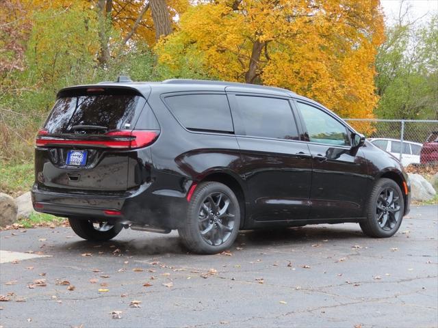 2026 Chrysler Pacifica PACIFICA SELECT AWD 2026 Chrysler Pacifica PACIFICA SELECT AWD