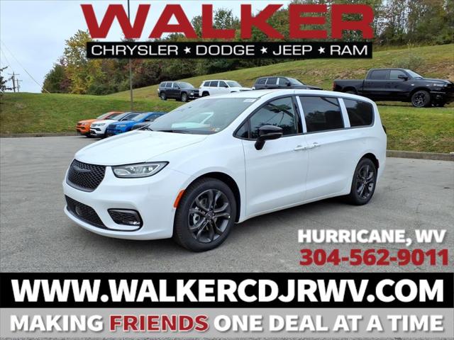 2026 Chrysler Pacifica PACIFICA SELECT