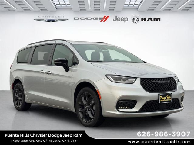 2026 Chrysler Pacifica PACIFICA LIMITED AWD