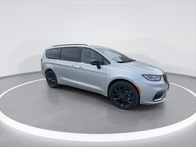 2026 Chrysler Pacifica PACIFICA LIMITED AWD