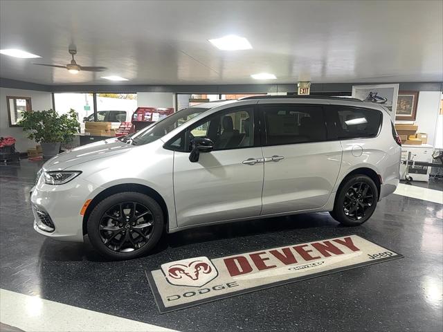 2026 Chrysler Pacifica PACIFICA SELECT AWD 2026 Chrysler Pacifica PACIFICA SELECT AWD