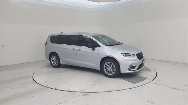 2026 Chrysler Pacifica PACIFICA SELECT AWD 2026 Chrysler Pacifica PACIFICA SELECT AWD