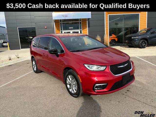 2026 Chrysler Pacifica PACIFICA SELECT AWD