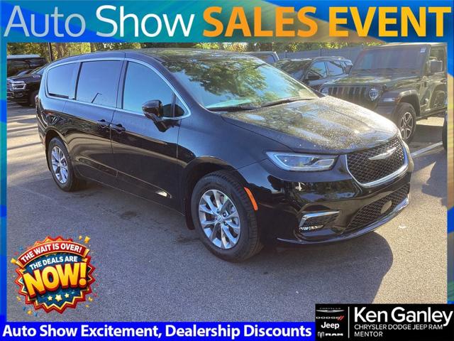 2026 Chrysler Pacifica PACIFICA SELECT AWD