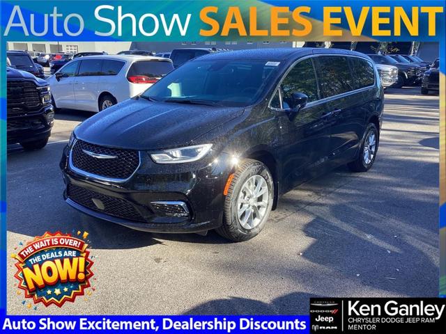 2026 Chrysler Pacifica PACIFICA SELECT AWD