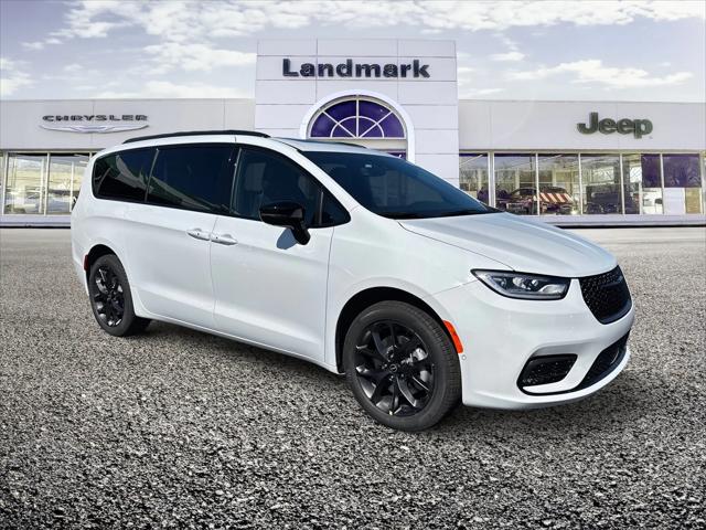 2026 Chrysler Pacifica PACIFICA LIMITED AWD