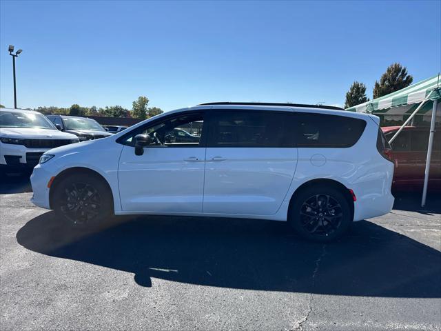 2026 Chrysler Pacifica PACIFICA LIMITED AWD