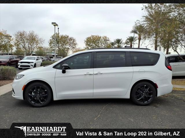 2026 Chrysler Pacifica PACIFICA LIMITED