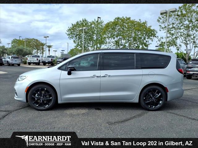 2026 Chrysler Pacifica PACIFICA LIMITED