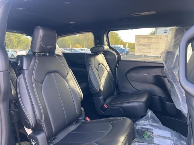 2026 Chrysler Pacifica PACIFICA SELECT 2026 Chrysler Pacifica PACIFICA SELECT