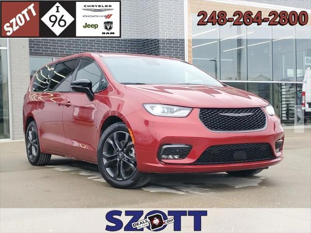 2026 Chrysler Pacifica Select for sale in New Hudson, MI