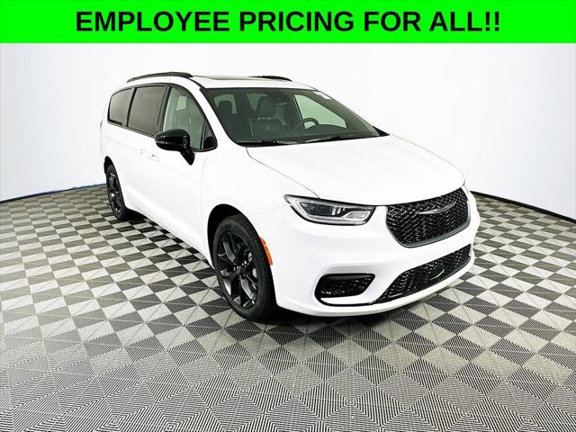 2026 Chrysler Pacifica PACIFICA LIMITED AWD