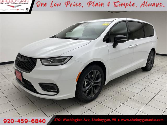 2026 Chrysler Pacifica PACIFICA SELECT