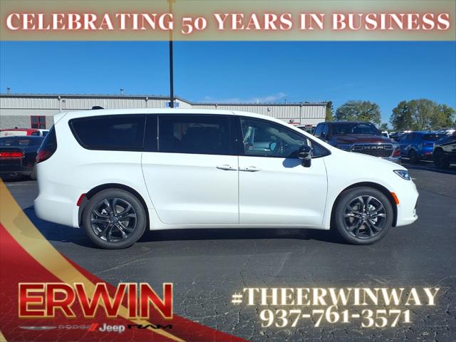 2026 Chrysler Pacifica PACIFICA SELECT 2026 Chrysler Pacifica PACIFICA SELECT