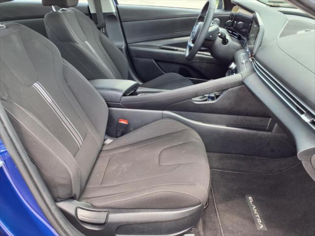 2023 Hyundai Elantra SEL 2023 Hyundai Elantra SEL