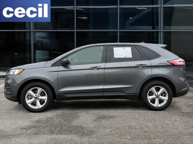 2022 Ford Edge SE