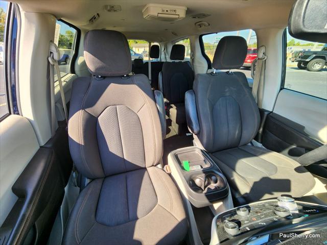 2020 Chrysler Pacifica Touring 2020 Chrysler Pacifica Touring