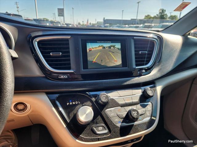 2020 Chrysler Pacifica Touring 2020 Chrysler Pacifica Touring