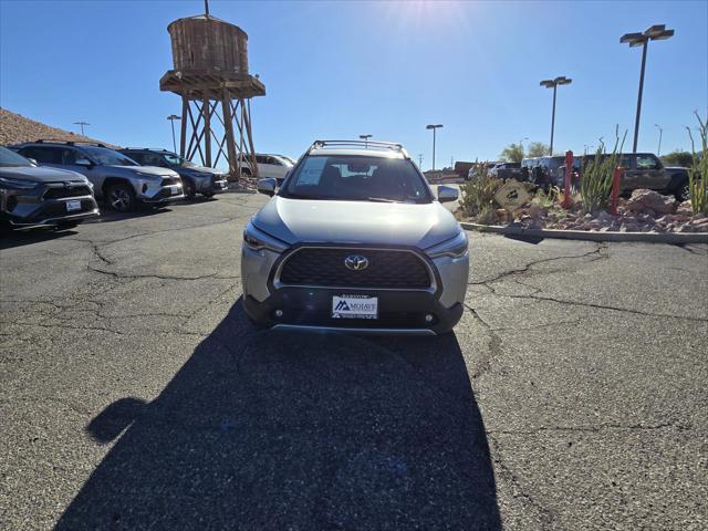 2024 Toyota Corolla Cross XLE 2024 Toyota Corolla Cross XLE
