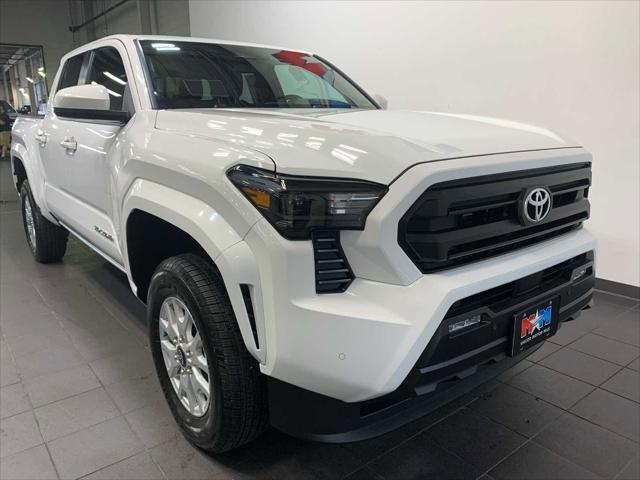 2024 Toyota Tacoma SR5 4WD 2024 Toyota Tacoma SR5 4WD