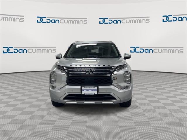 2022 Mitsubishi Outlander SEL 2.5 2WD