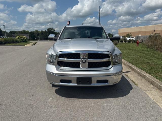 2019 RAM 1500 Classic SLT Crew Cab 4x4 57 Box