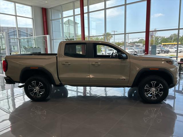 2023 GMC Canyon 4WD Crew Cab Short Box AT4