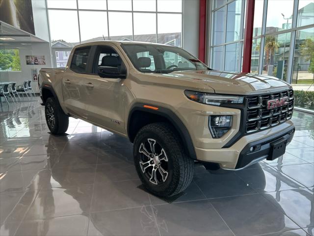 2023 GMC Canyon 4WD Crew Cab Short Box AT4