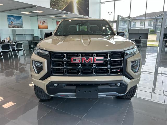 2023 GMC Canyon 4WD Crew Cab Short Box AT4
