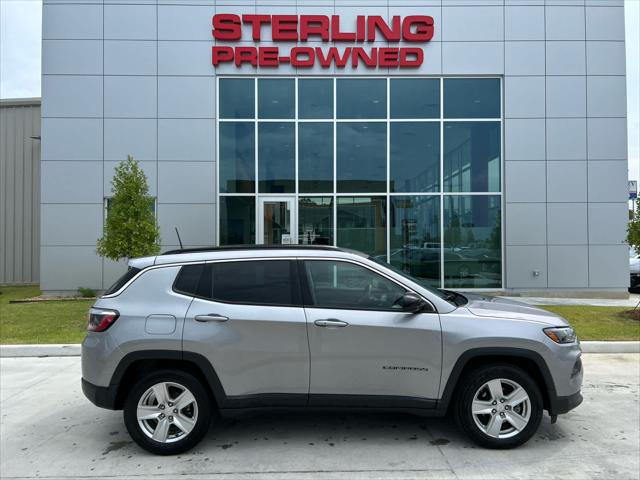 2022 Jeep Compass Latitude FWD 2022 Jeep Compass Latitude FWD