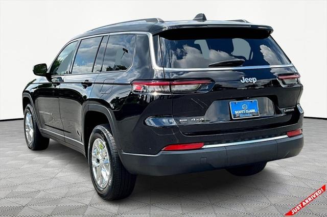 2022 Jeep Grand Cherokee L Laredo 4x4
