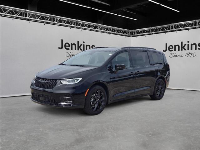 2026 Chrysler Pacifica PACIFICA LIMITED