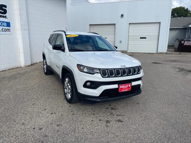 2022 Jeep Compass Latitude Lux 4x4 2022 Jeep Compass Latitude Lux 4x4