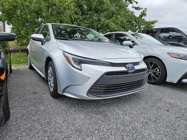 2025 Toyota Corolla Hybrid LE