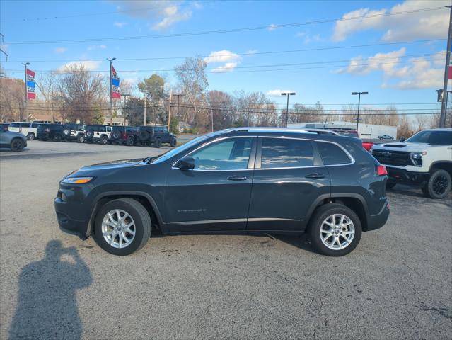 2018 Jeep Cherokee Latitude Plus FWD 2018 Jeep Cherokee Latitude Plus FWD