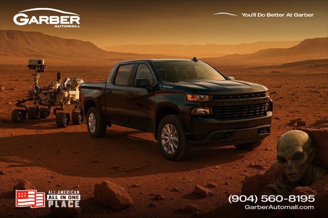 2022 Chevrolet Silverado 1500 4WD Crew Cab Short Bed Custom