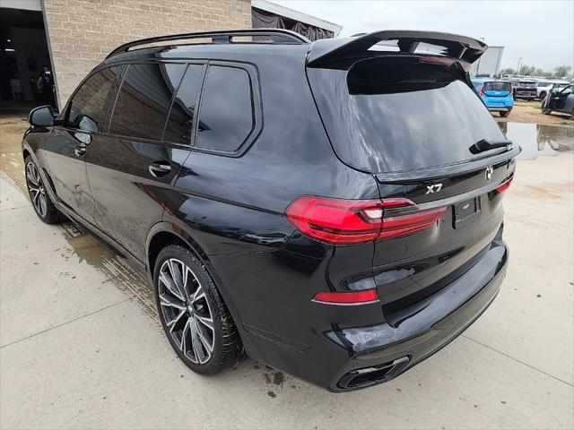 2021 BMW X7 M50i