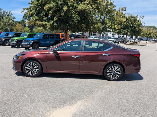 2024 Nissan Altima SV FWD