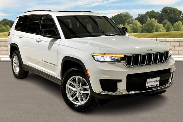 2025 Jeep Grand Cherokee GRAND CHEROKEE L LAREDO X 4X4
