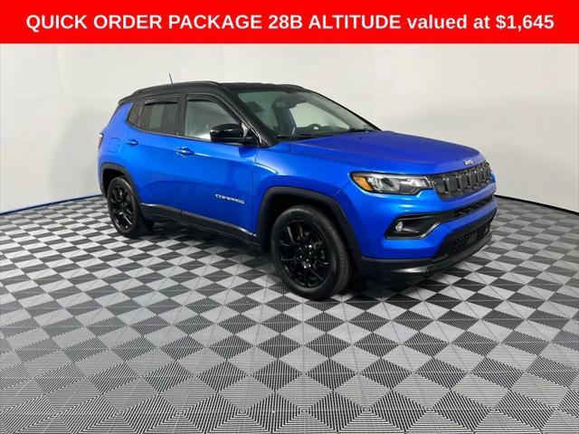 2022 Jeep Compass Altitude FWD