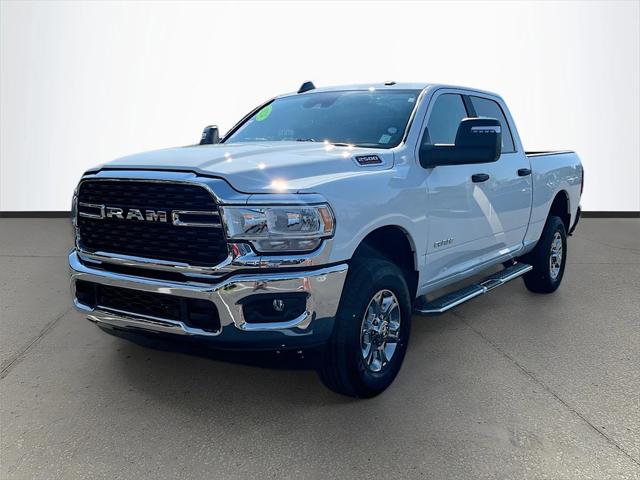 2024 RAM 2500 Big Horn Crew Cab 4x4 64 Box