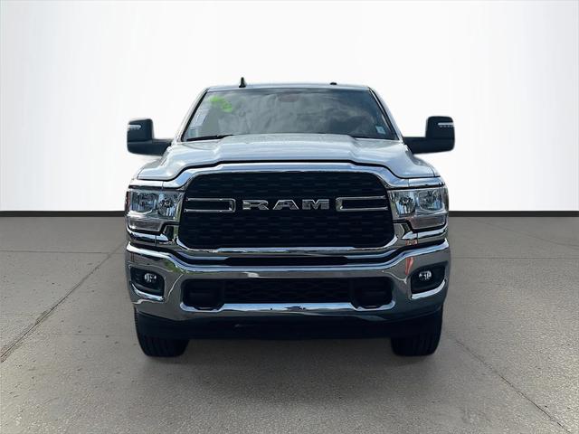 2024 RAM 2500 Big Horn Crew Cab 4x4 64 Box