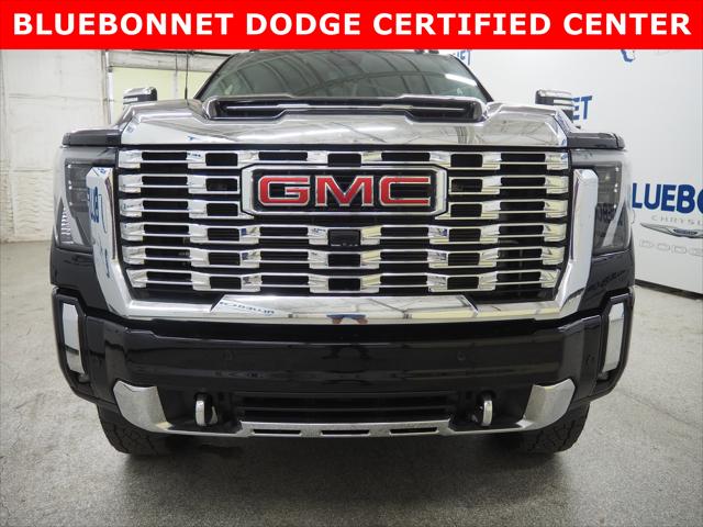 2024 GMC Sierra 2500HD 4WD Crew Cab Standard Bed Denali