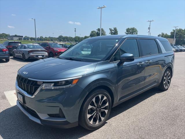 2022 Kia Carnival MPV EX