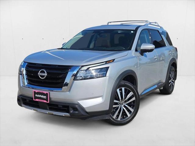 2023 Nissan Pathfinder Platinum FWD