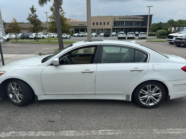 2013 Hyundai Genesis 3.8