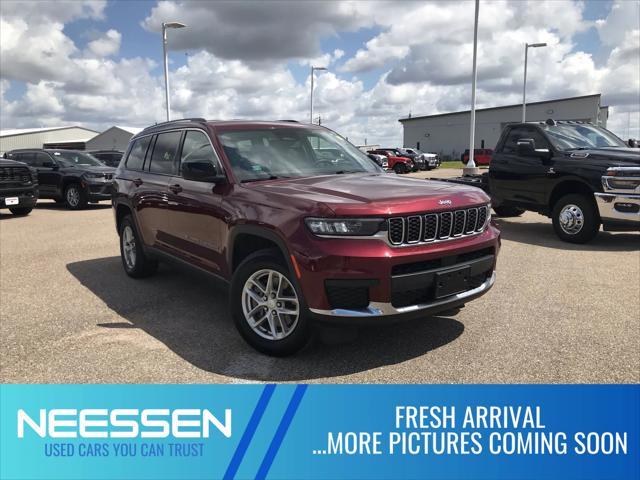 2023 Jeep Grand Cherokee L Laredo 4x4