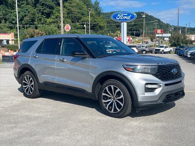 2022 Ford Explorer ST-Line