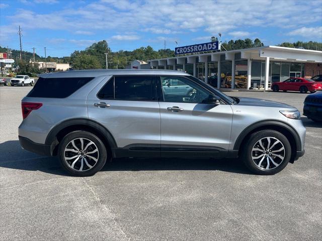 2022 Ford Explorer ST-Line