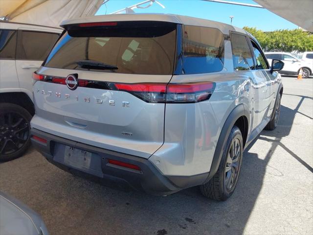 2022 Nissan Pathfinder S 4WD